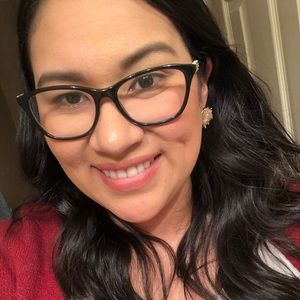 Meet your Posher, Ariana